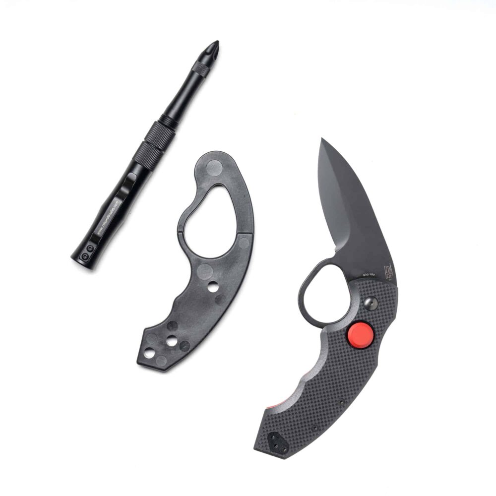 Black/Red Colonel Folder - Image 7